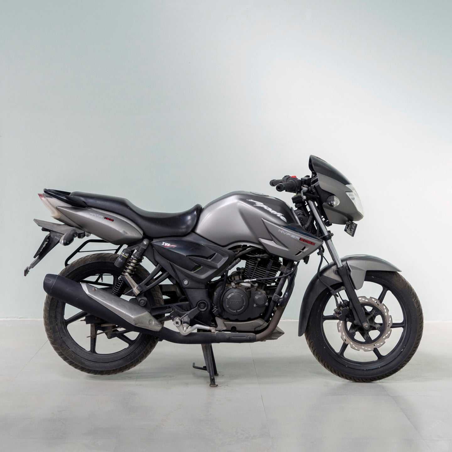 TVS Apache 160 - Image 10