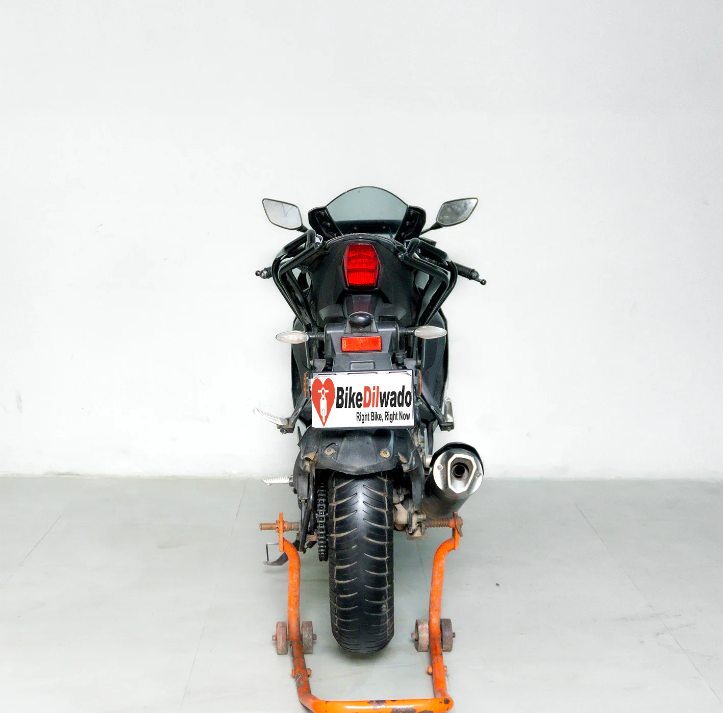 Yamaha R15 V4 - Image 7