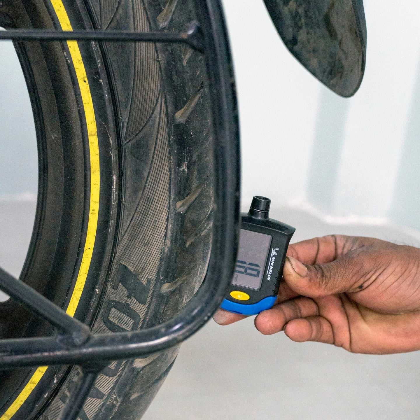 Suzuki Gixxer SF - Image 3