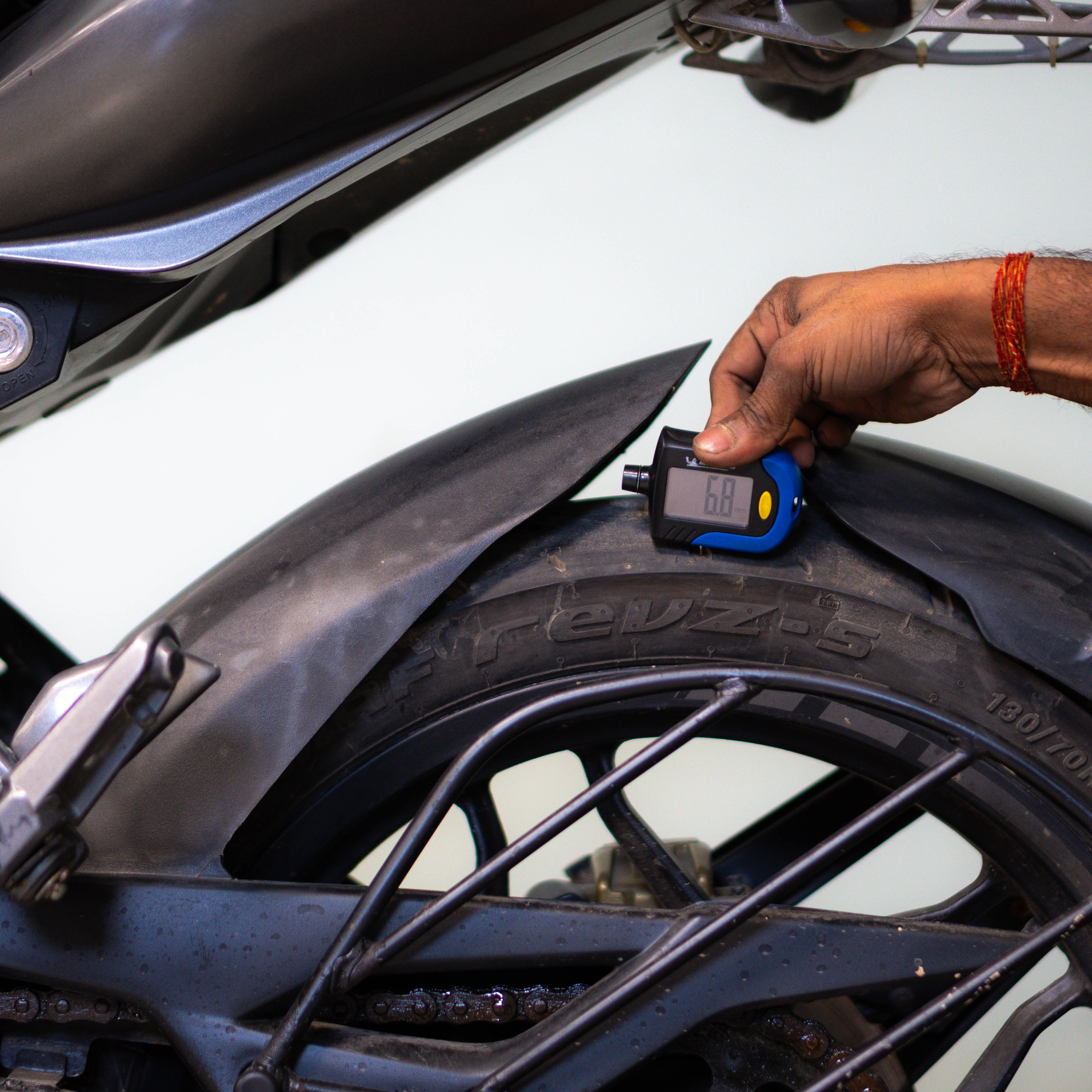 Bajaj NS 200 - Image 4