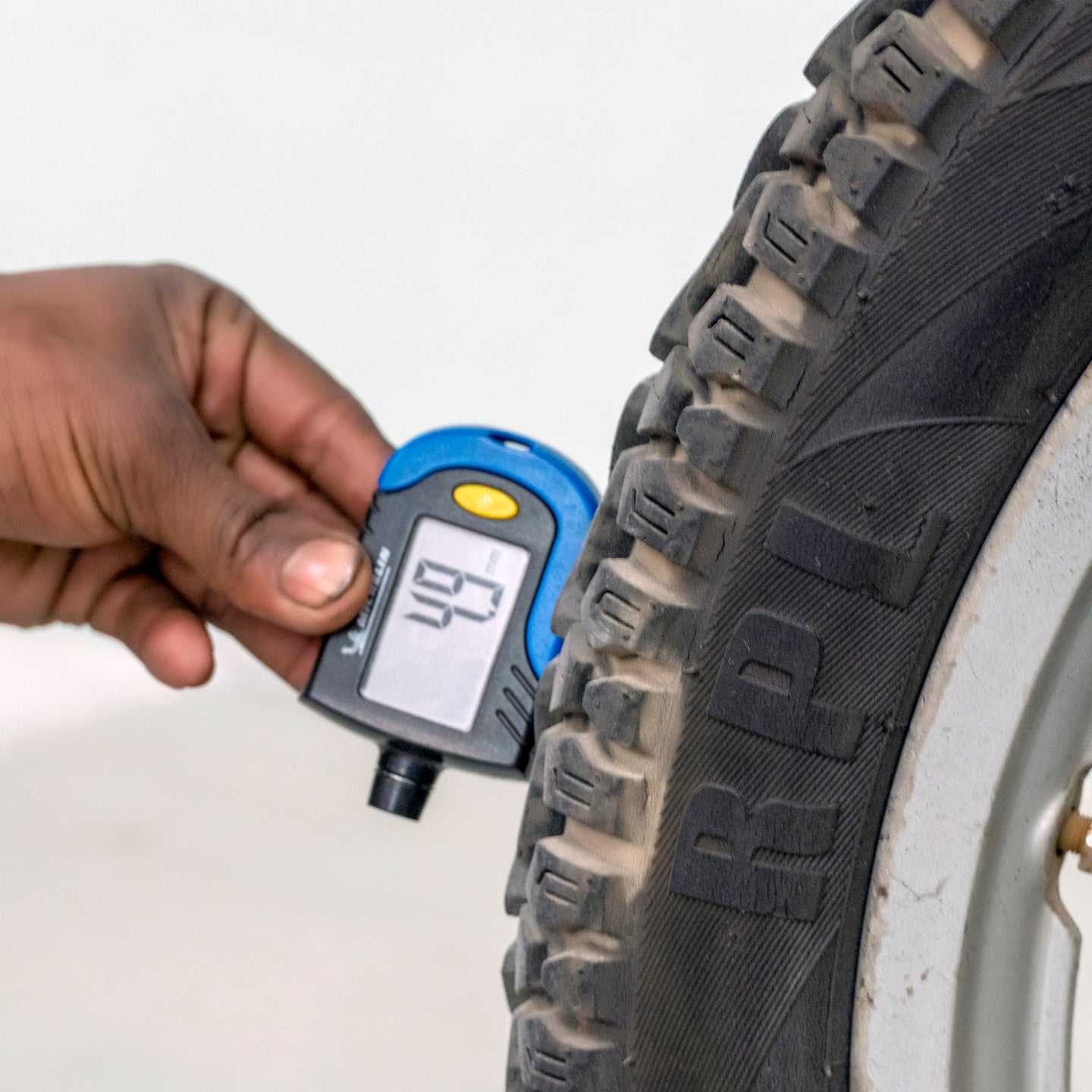 Bajaj CT 100 - Image 7