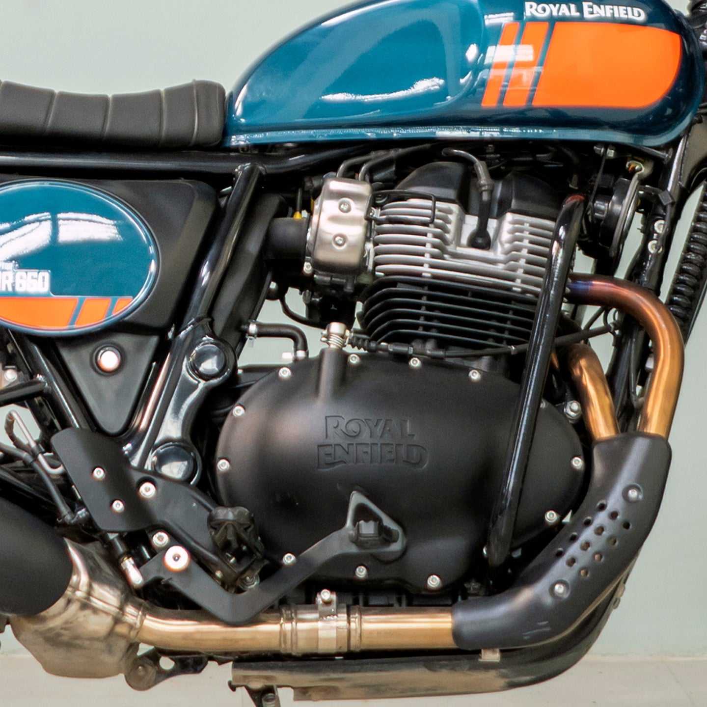 Royal Enfield Bear 650 - Image 10