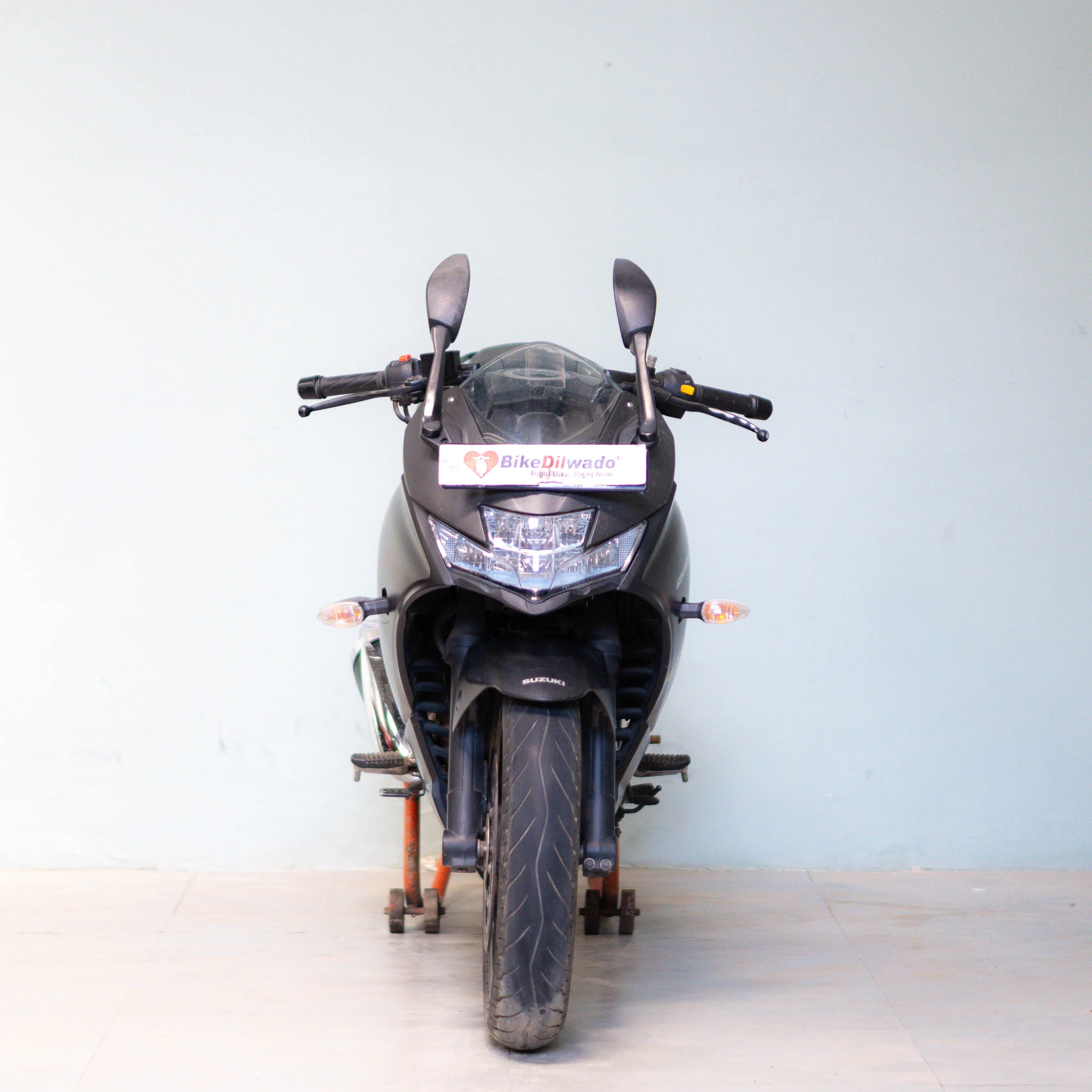 Suzuki Gixxer SF 250 - Image 4