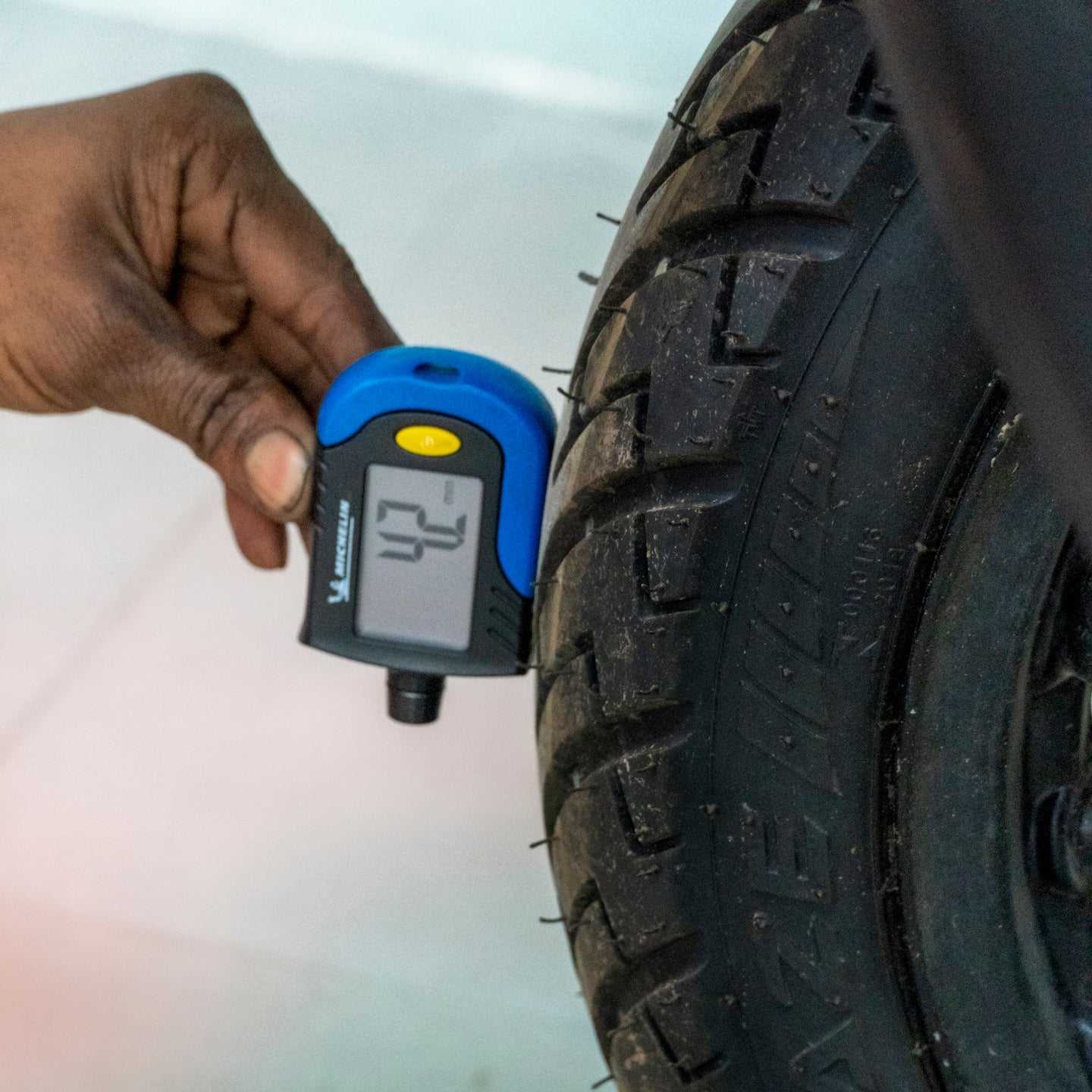 TVS Ntorq 125 Iron Man - Image 4