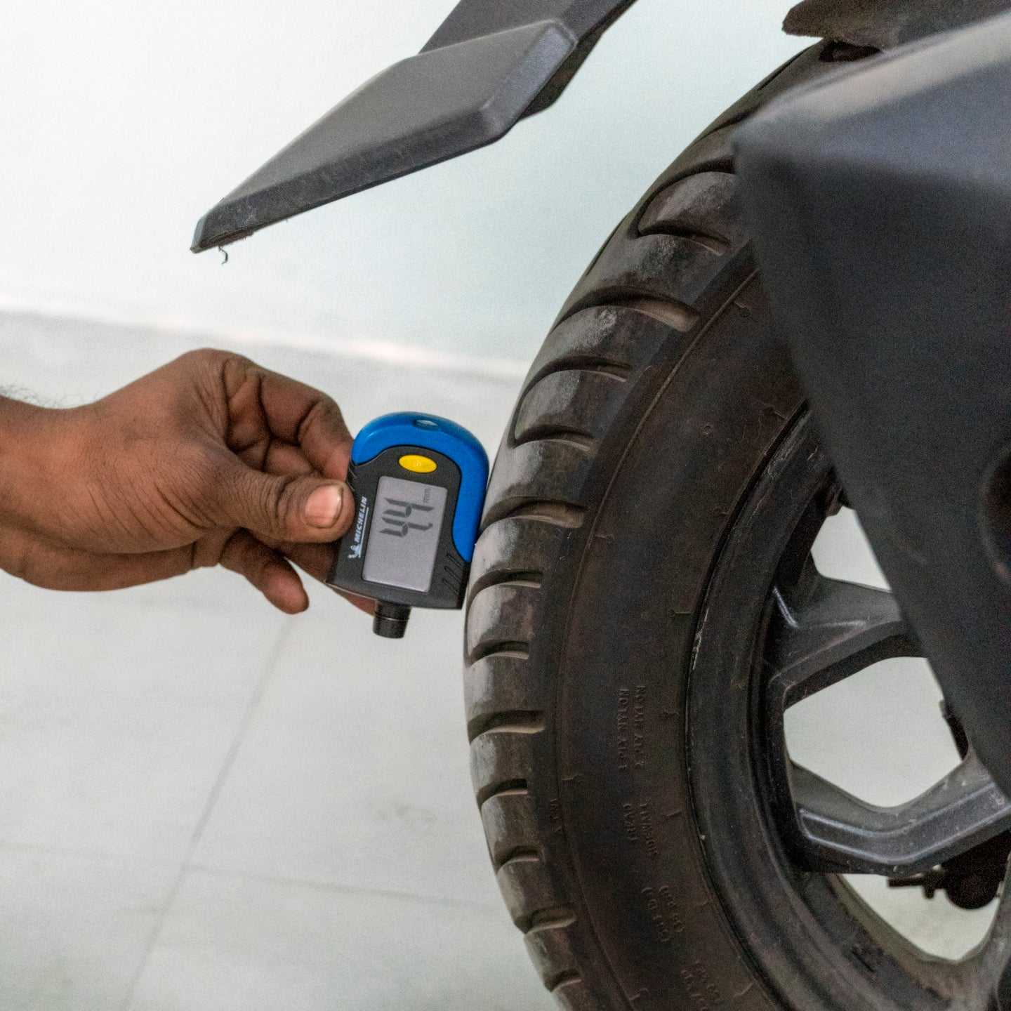 TVS Ntorq  125 Capitan America - Image 4