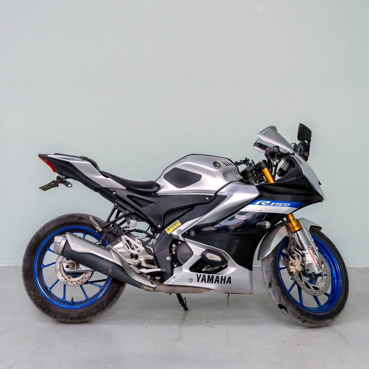 Yamaha R15 M - Image 9
