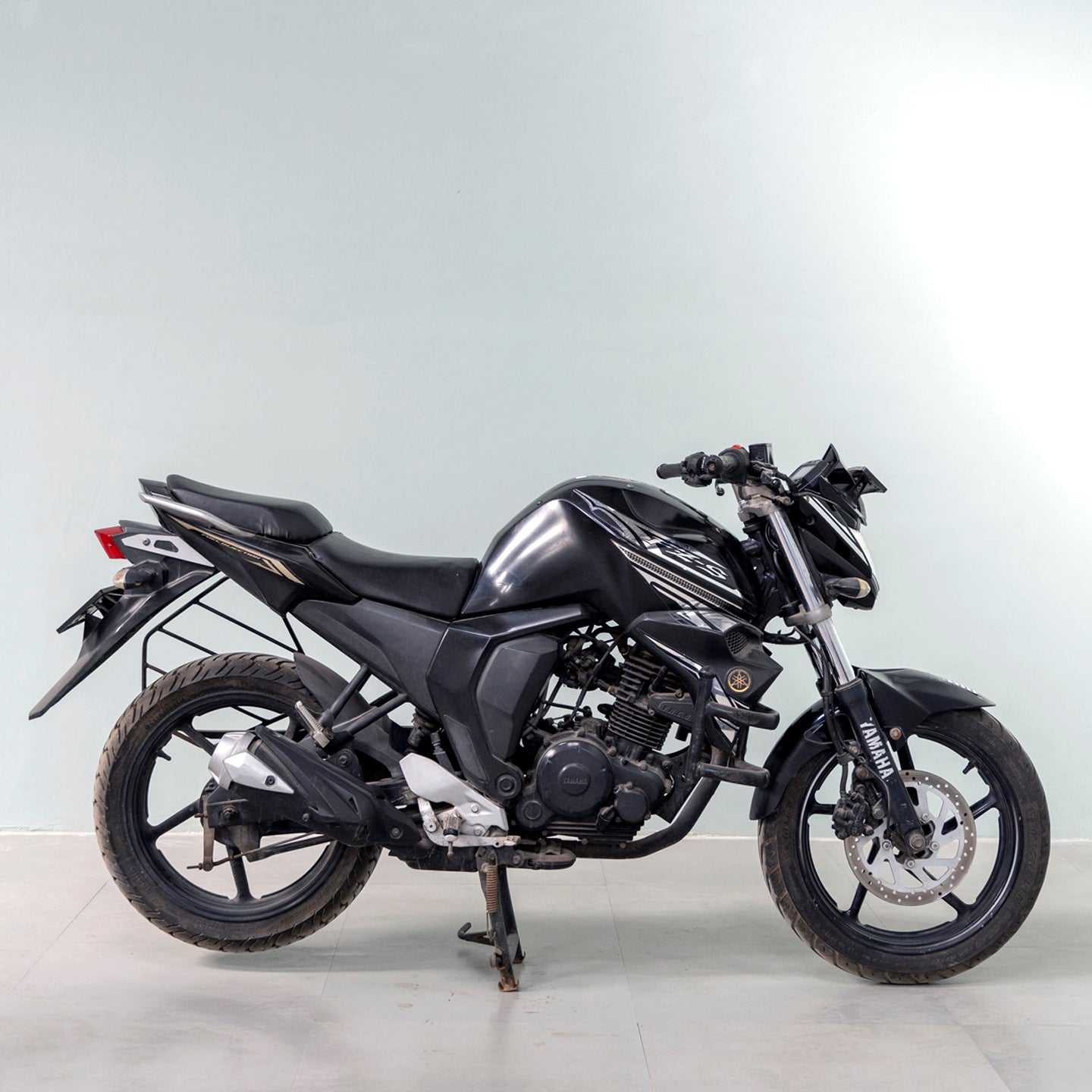 Yamaha FZ S V 2.0 - Image 10