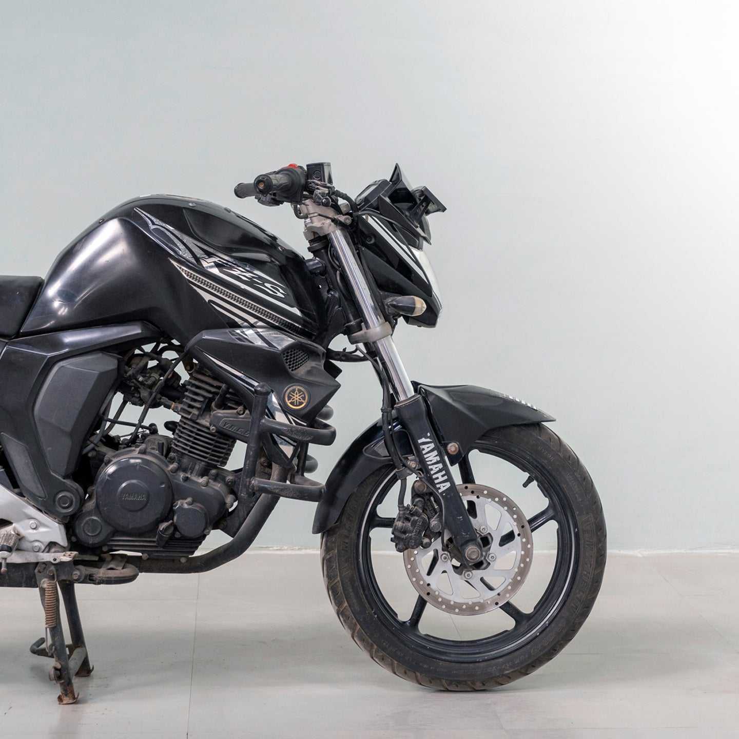 Yamaha FZ S V 2.0 - Image 9